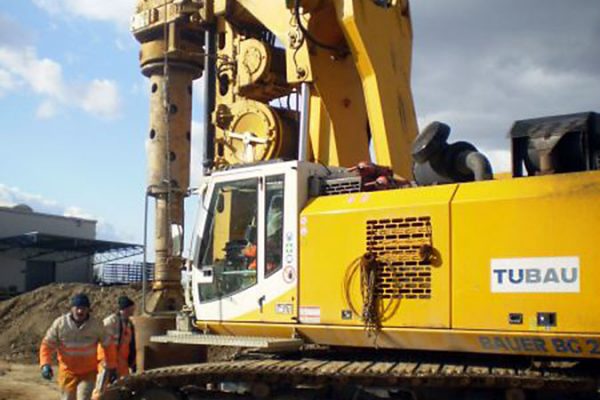 Dak Kuster Hala Faurecia, Devínska Nová Ves