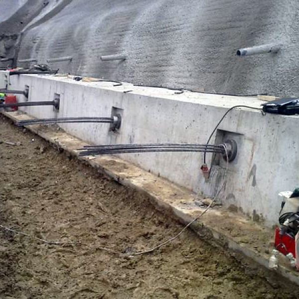 Tunel Diel - západný portál